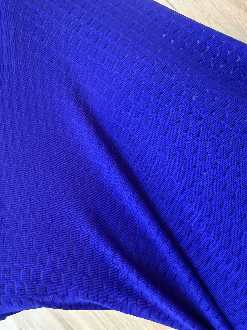 Electric Blue Athletic Capri Leggings W Mesh Panels
